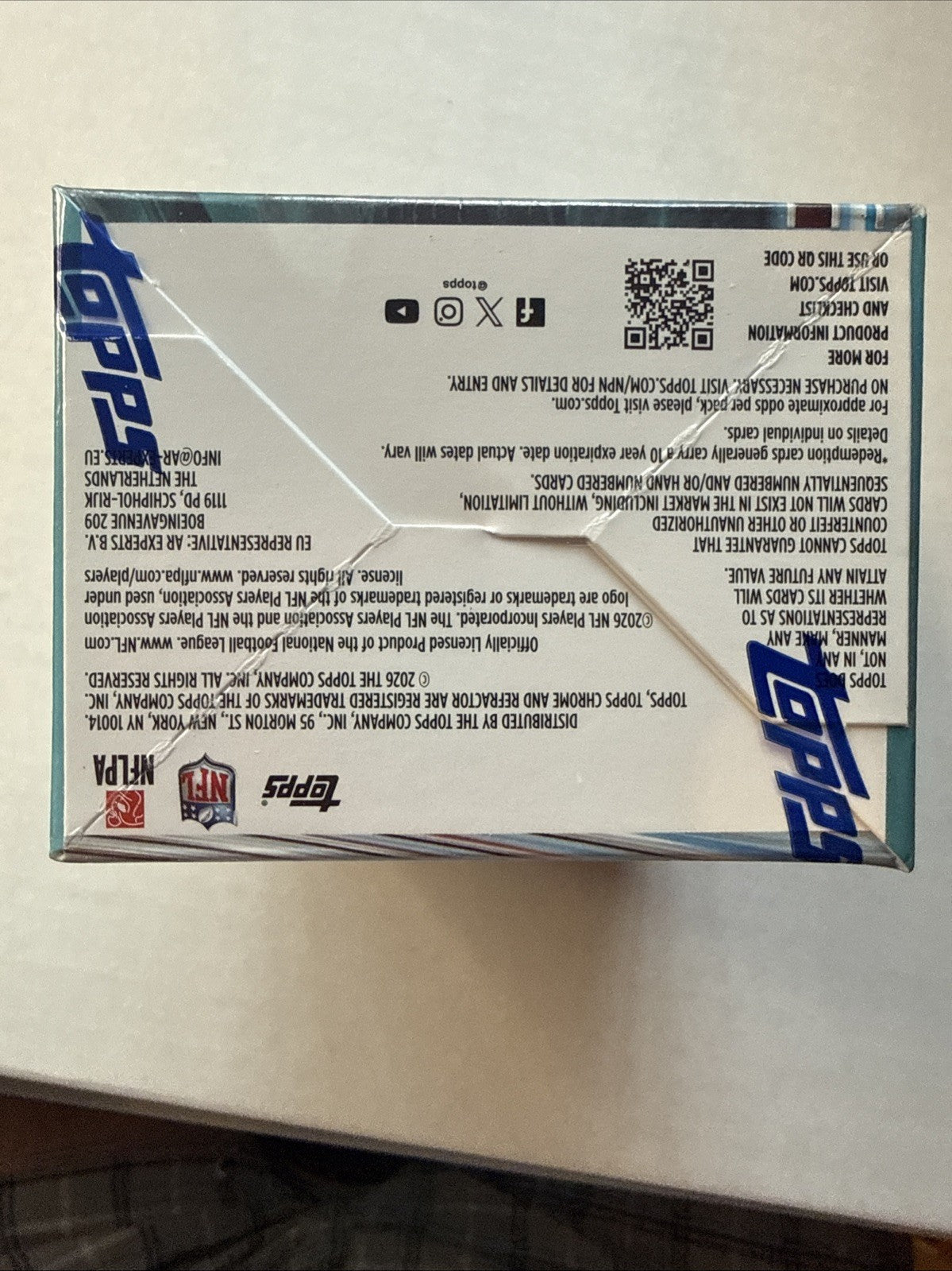 2025 Topps Chrome NFL Value Box - Factory Sealed In-Hand, Blaster Box